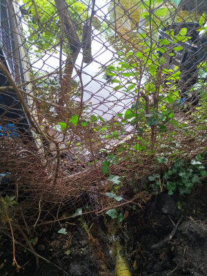 przykład uszkodzonego rowu